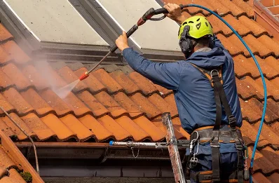 Démoussage et hydrofuge de toiture à Gez