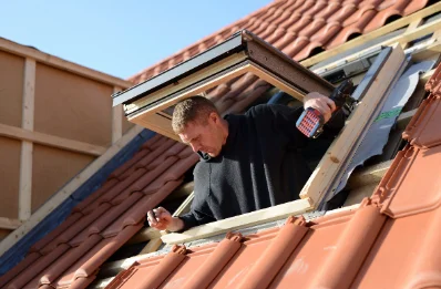 Pose de fenêtres de toit Velux à Gez